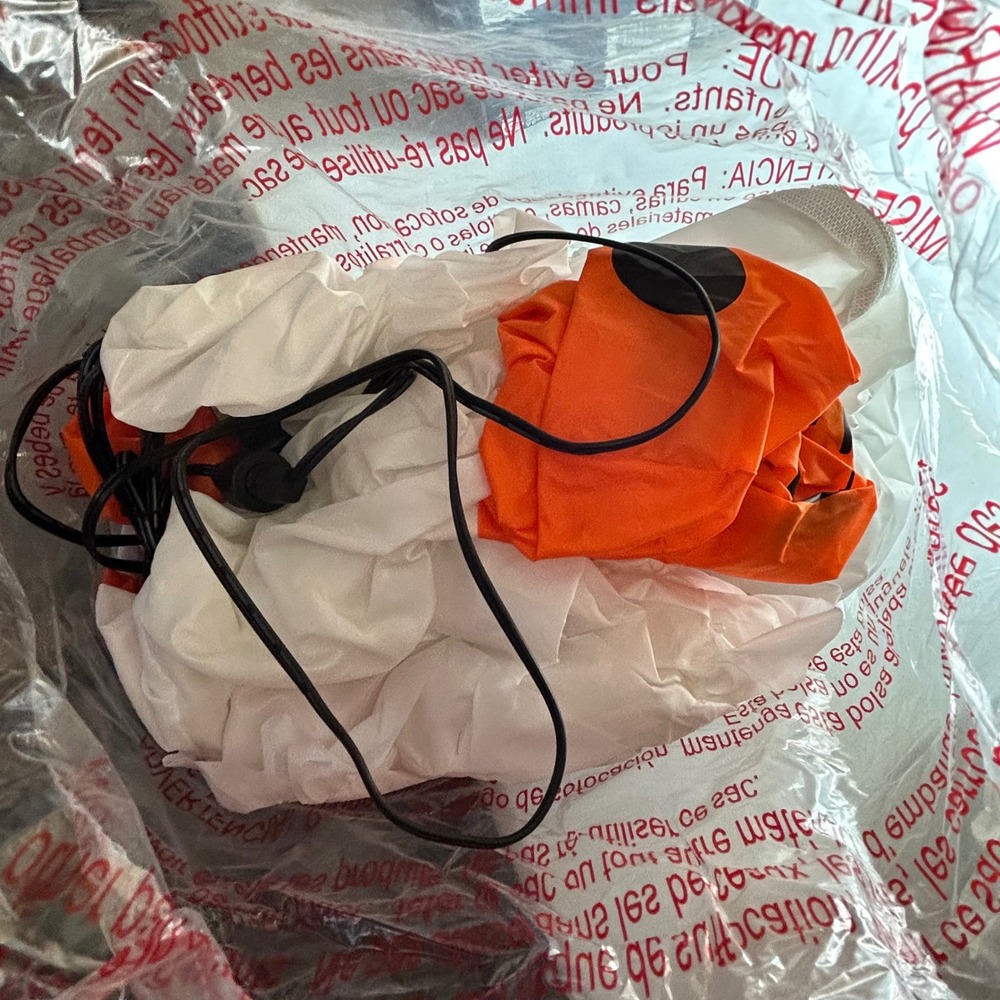 Gemmy IT Chapter Two Pennywise Car Buddy 3ft Airblown Inflatable LED Halloween - Picture 9 of 9